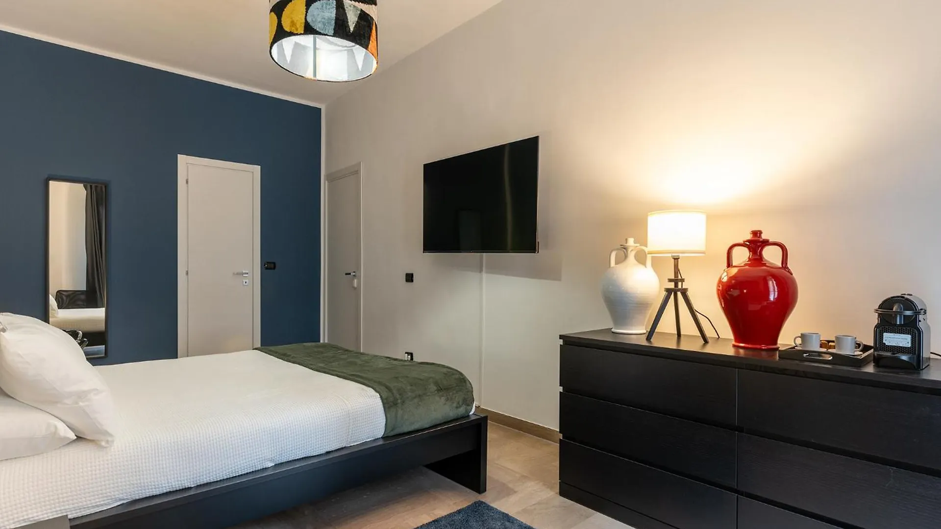 Fourooms - Bari Principe Amedeo Guest house